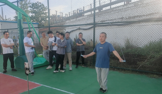 “繩”采飛揚(yáng) 動(dòng)在謝橋